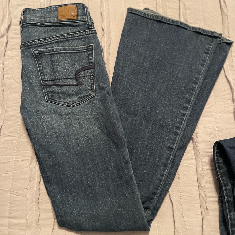 American eagle blue jeans, flared